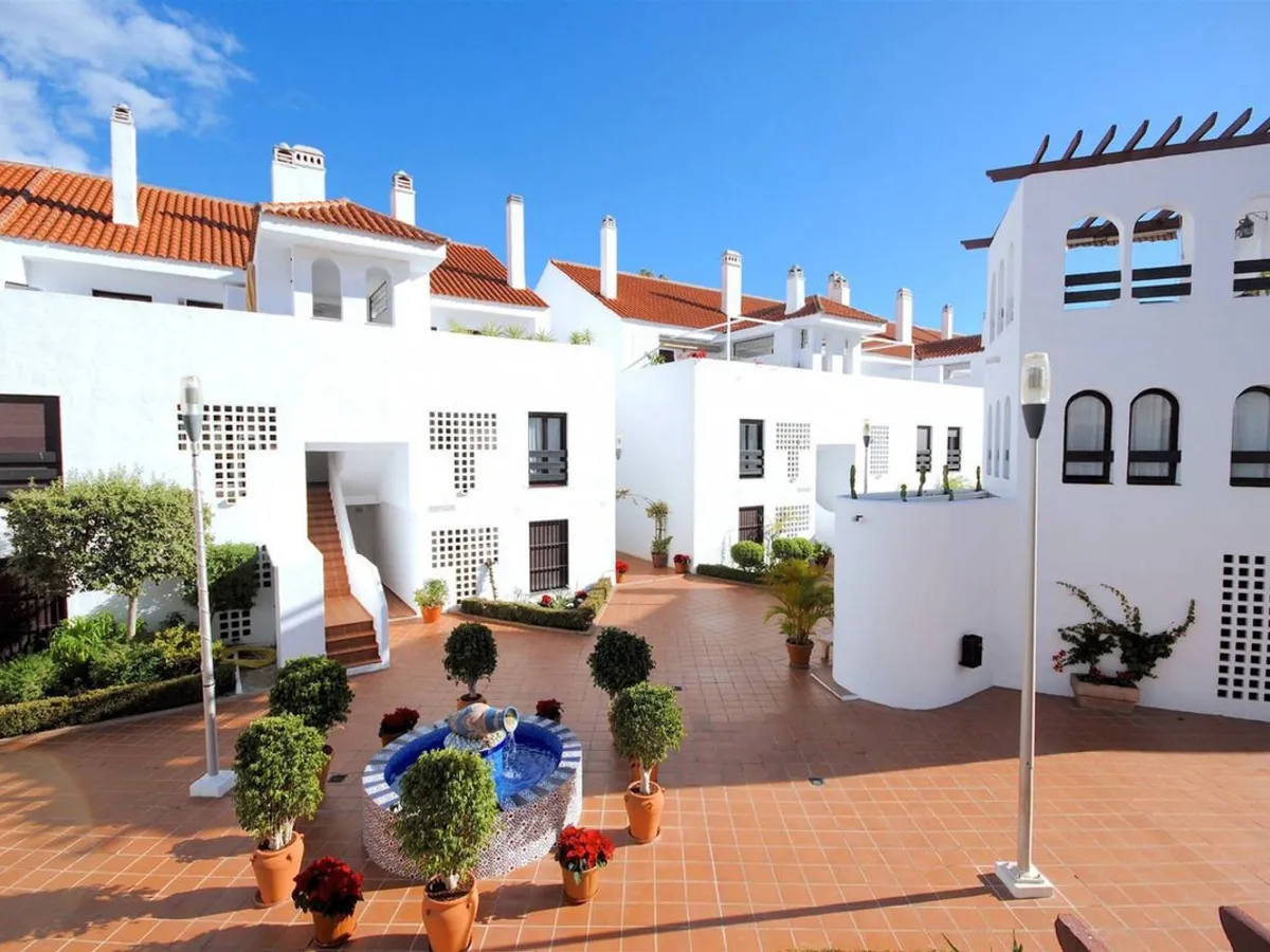 3 Bedroom Duplex in Nueva Andalucía