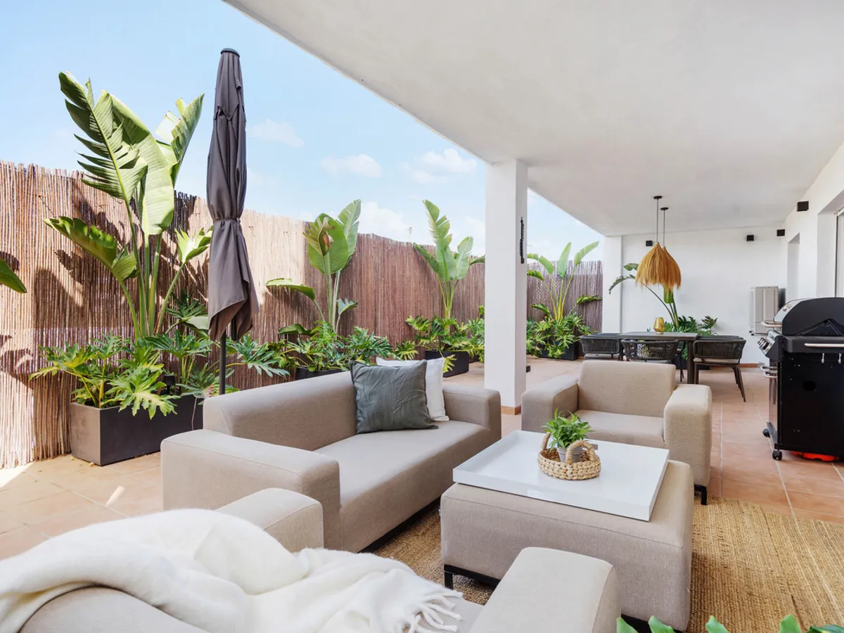 4 Bedroom Middle Floor Apartment in Nueva Andalucía