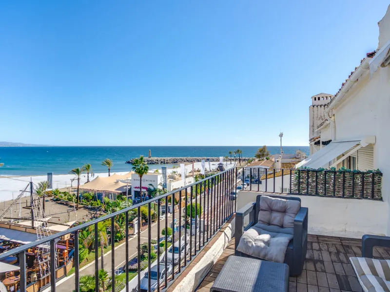 1 Bedroom Penthouse in Puerto Banús