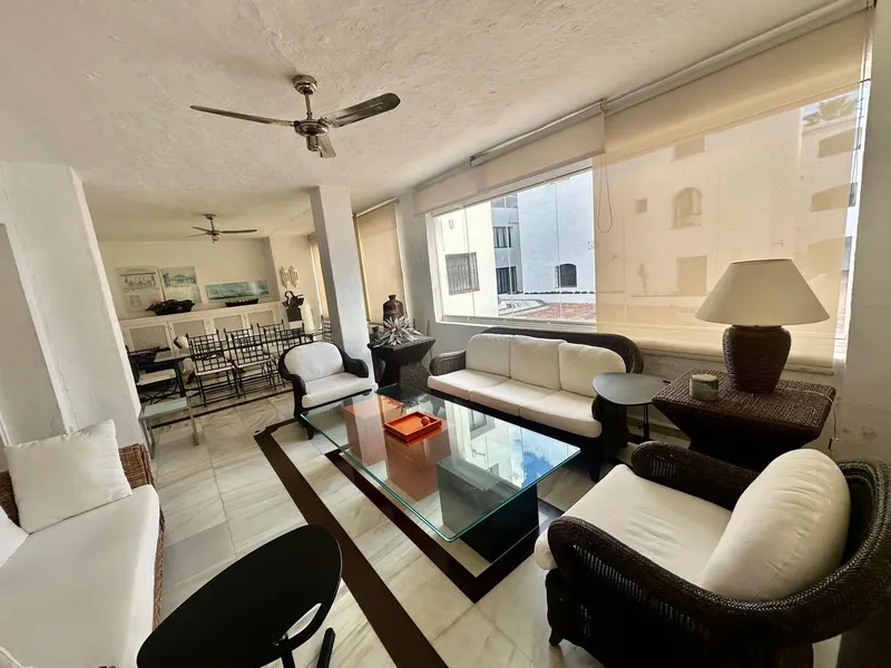 4 Bedroom Ground Floor Apartment in Puerto Banús