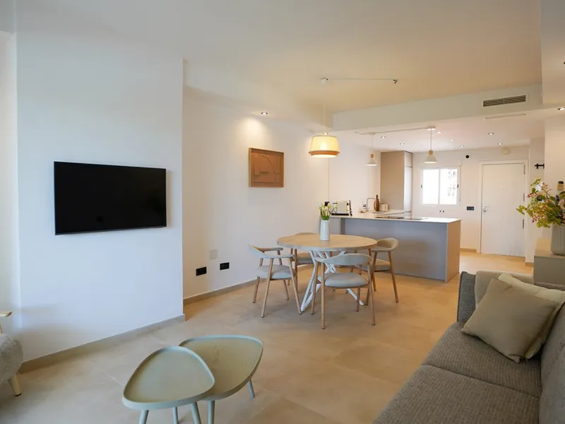 2 Bedroom Middle Floor Apartment in Nueva Andalucía