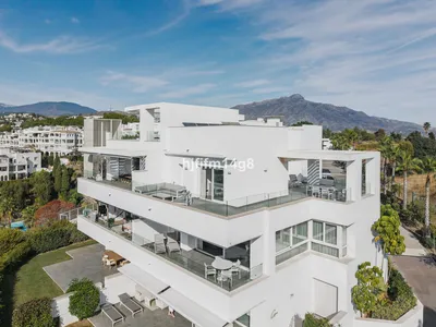 3 Bedroom Penthouse Duplex in La Quinta