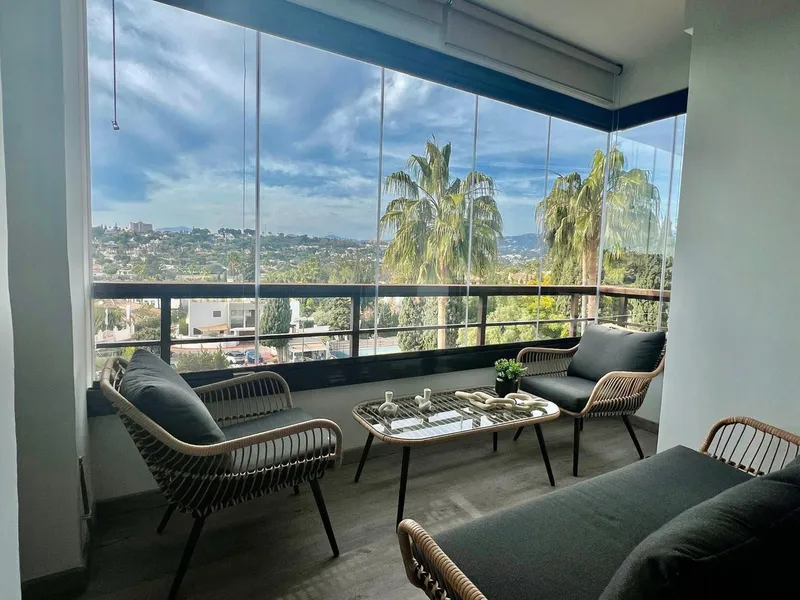1 Bedroom Middle Floor Apartment in Nueva Andalucía