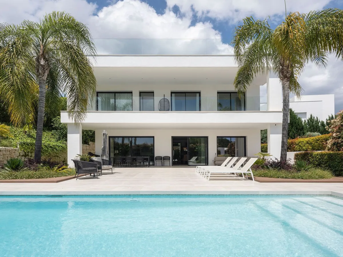 5 Bedroom Detached Villa in Nueva Andalucía