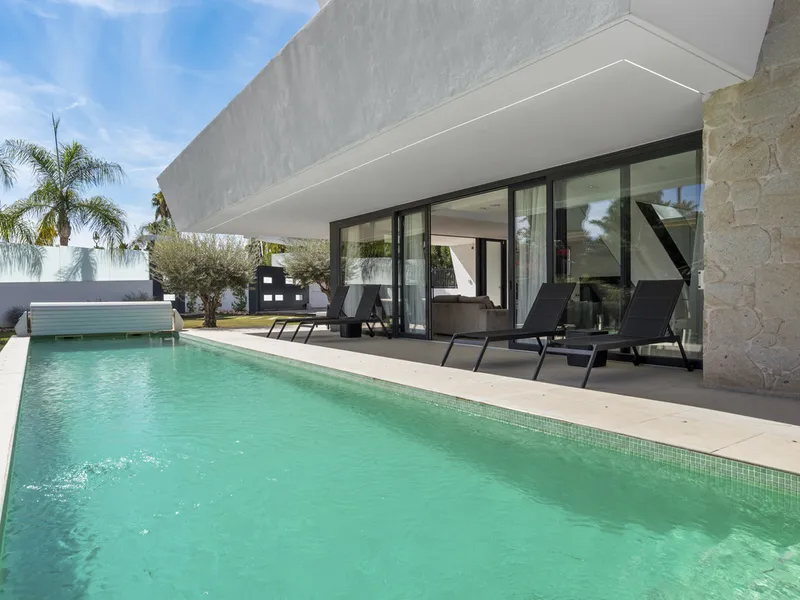 5 Bedroom Detached Villa in Nueva Andalucía