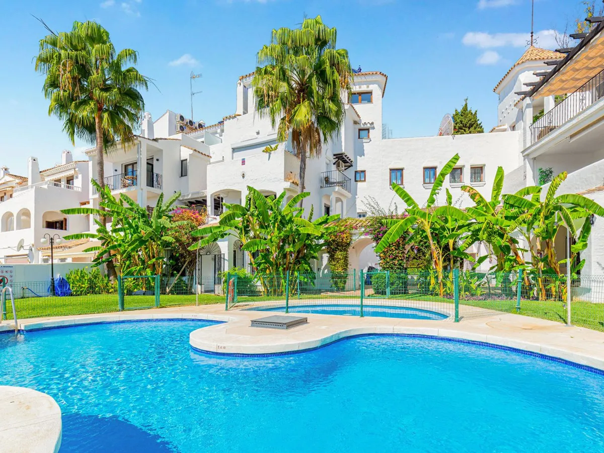 4 Bedroom Ground Floor Apartment in Puerto Banús