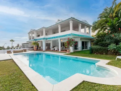 2 Bedroom Semi-Detached House in La Quinta