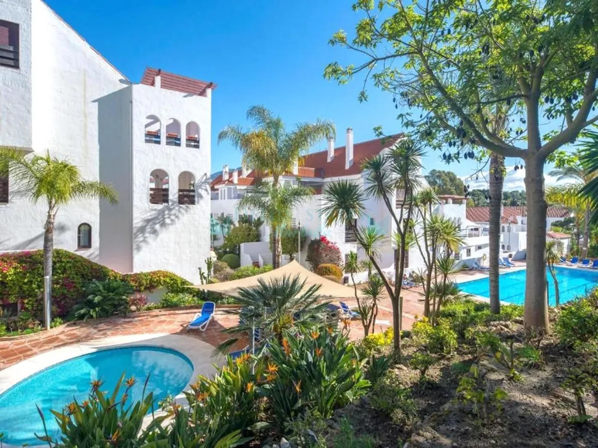 3 Bedroom Middle Floor Apartment in Nueva Andalucía