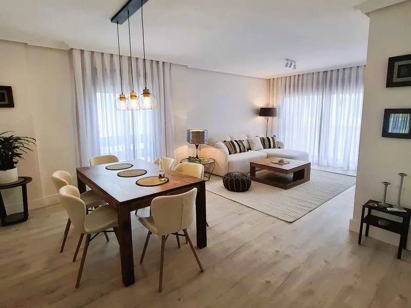 3 Bedroom Middle Floor Apartment in Nueva Andalucía