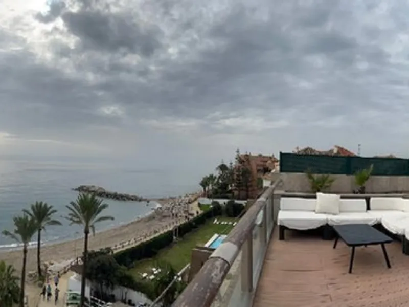 3 Bedroom Penthouse in Puerto Banús