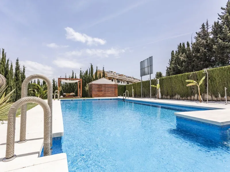 2 Bedroom Ground Floor Apartment in Nueva Andalucía