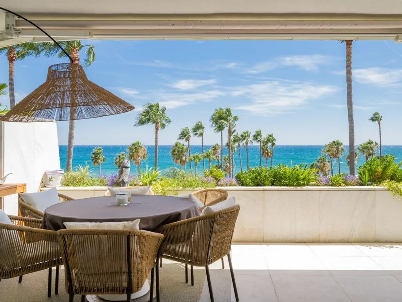 3 Bedroom Penthouse in Puerto Banús