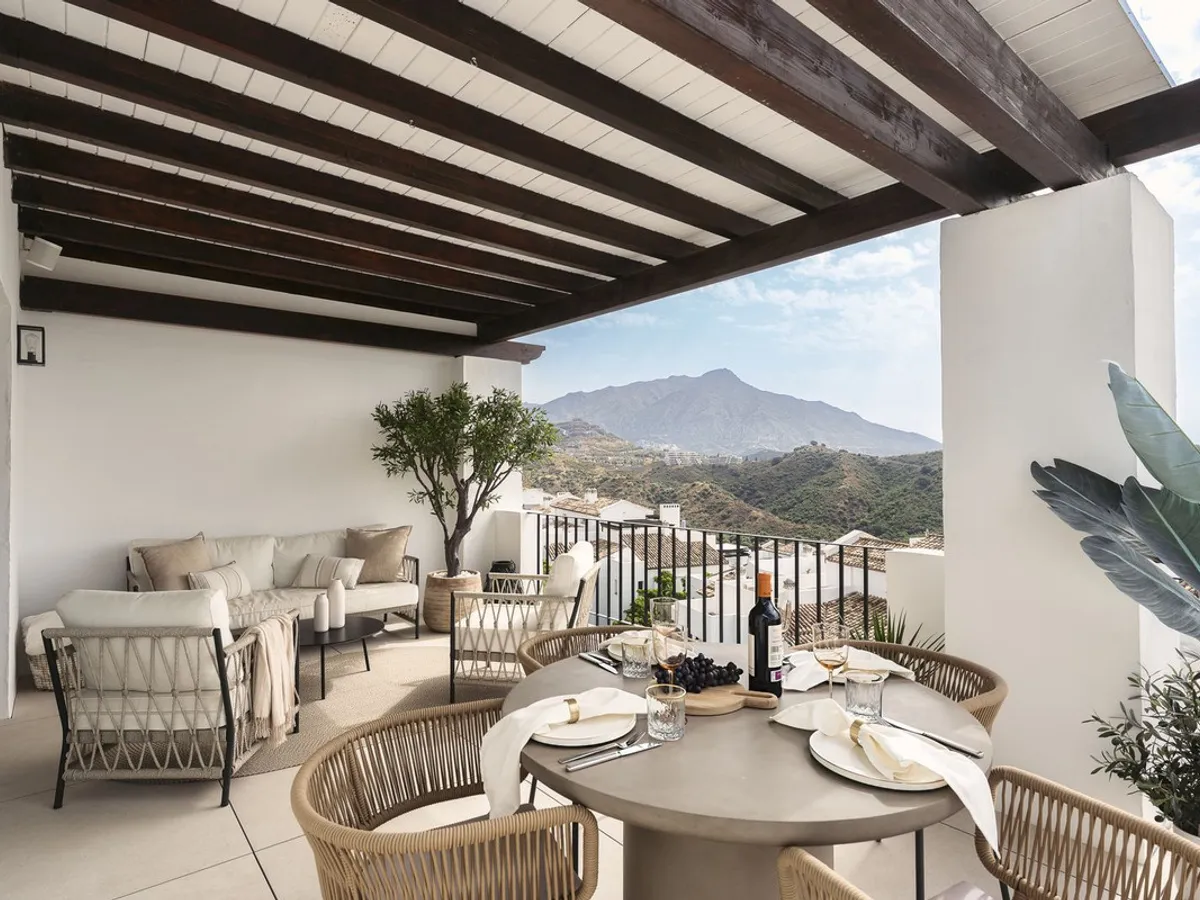 3 Bedroom Top Floor Apartment in La Quinta