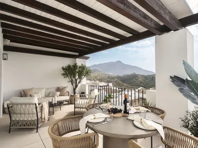 3 Bedroom Top Floor Apartment in La Quinta