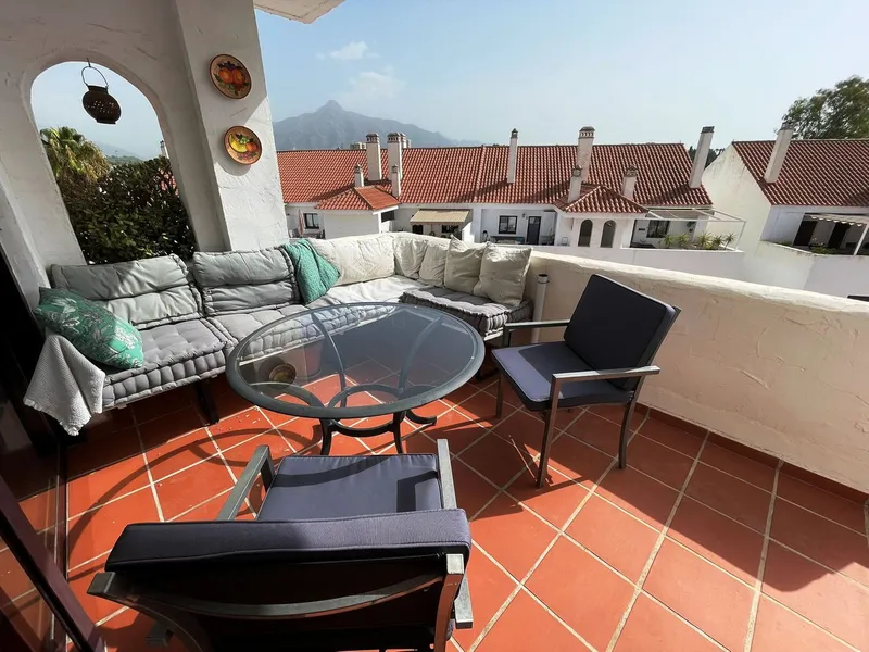 3 Bedroom Middle Floor Apartment in Nueva Andalucía
