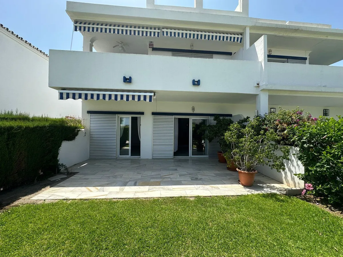 2 Bedroom Ground Floor Apartment in Nueva Andalucía