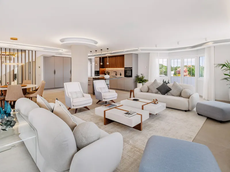 5 Bedroom Penthouse in Nueva Andalucía