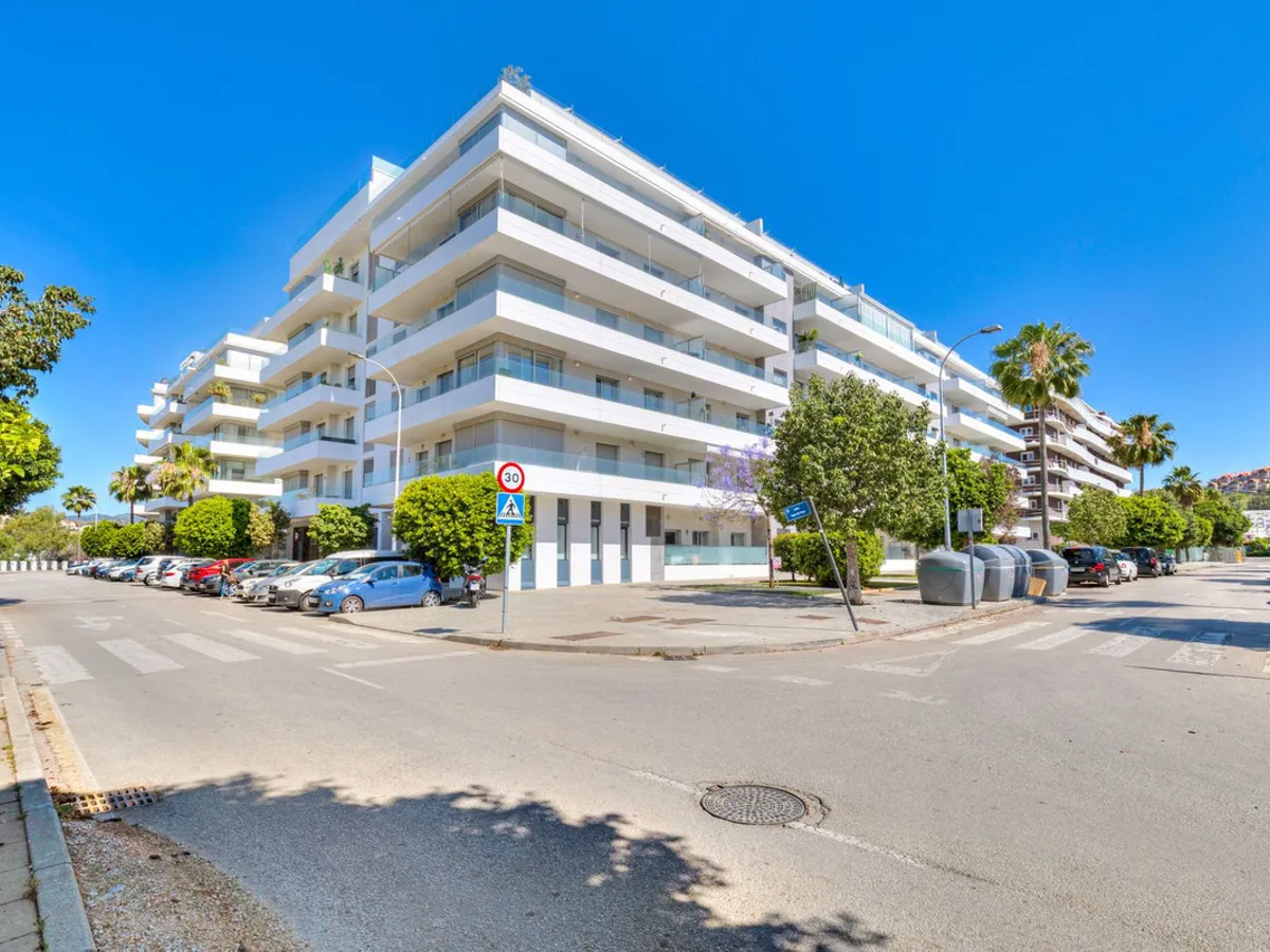 3 Bedroom Middle Floor Apartment in Nueva Andalucía