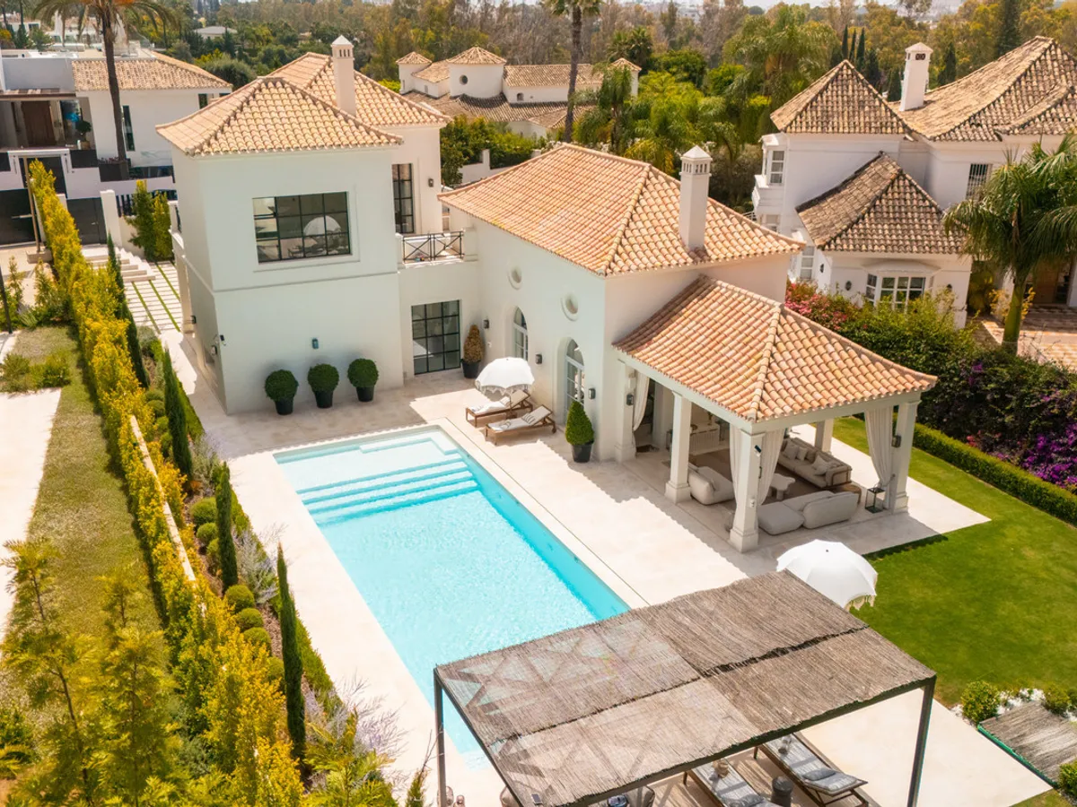 5 Bedroom Detached Villa in Nueva Andalucía