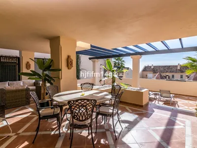 2 Bedroom Ground Floor Apartment in Nueva Andalucía