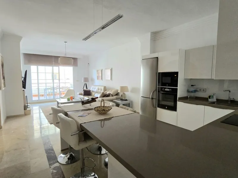 3 Bedroom Middle Floor Apartment in Nueva Andalucía