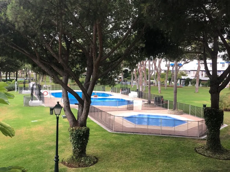 4 Bedroom Middle Floor Apartment in Puerto Banús