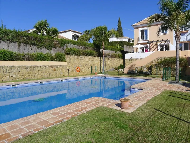 2 Bedroom Townhouse in Nueva Andalucía