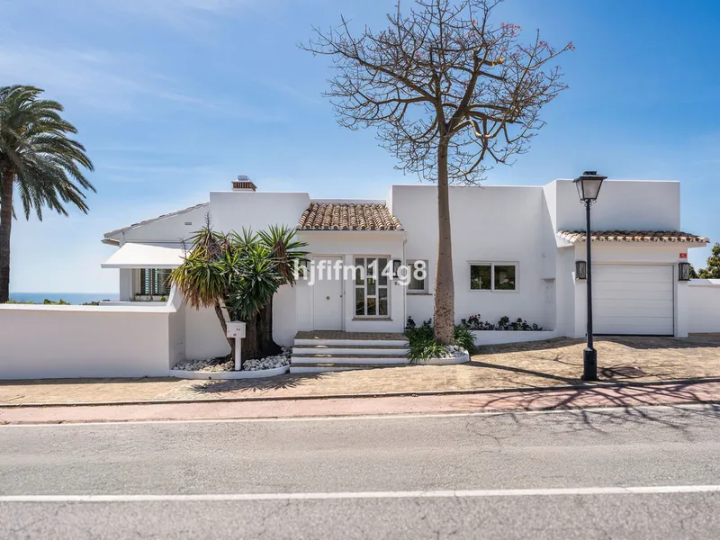 4 Bedroom Detached Villa in Nueva Andalucía