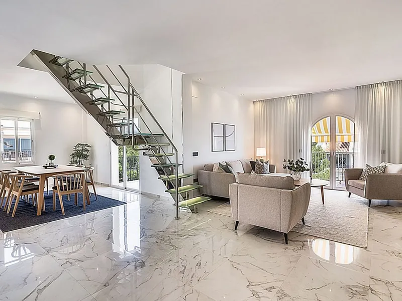3 Bedroom Penthouse Duplex in Puerto Banús