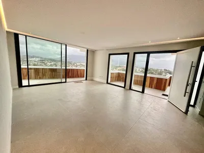 2 Bedroom Penthouse in Nueva Andalucía