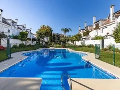 5 Bedroom Townhouse in Nueva Andalucía