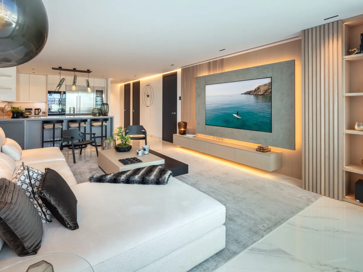 3 Bedroom Middle Floor Apartment in Puerto Banús