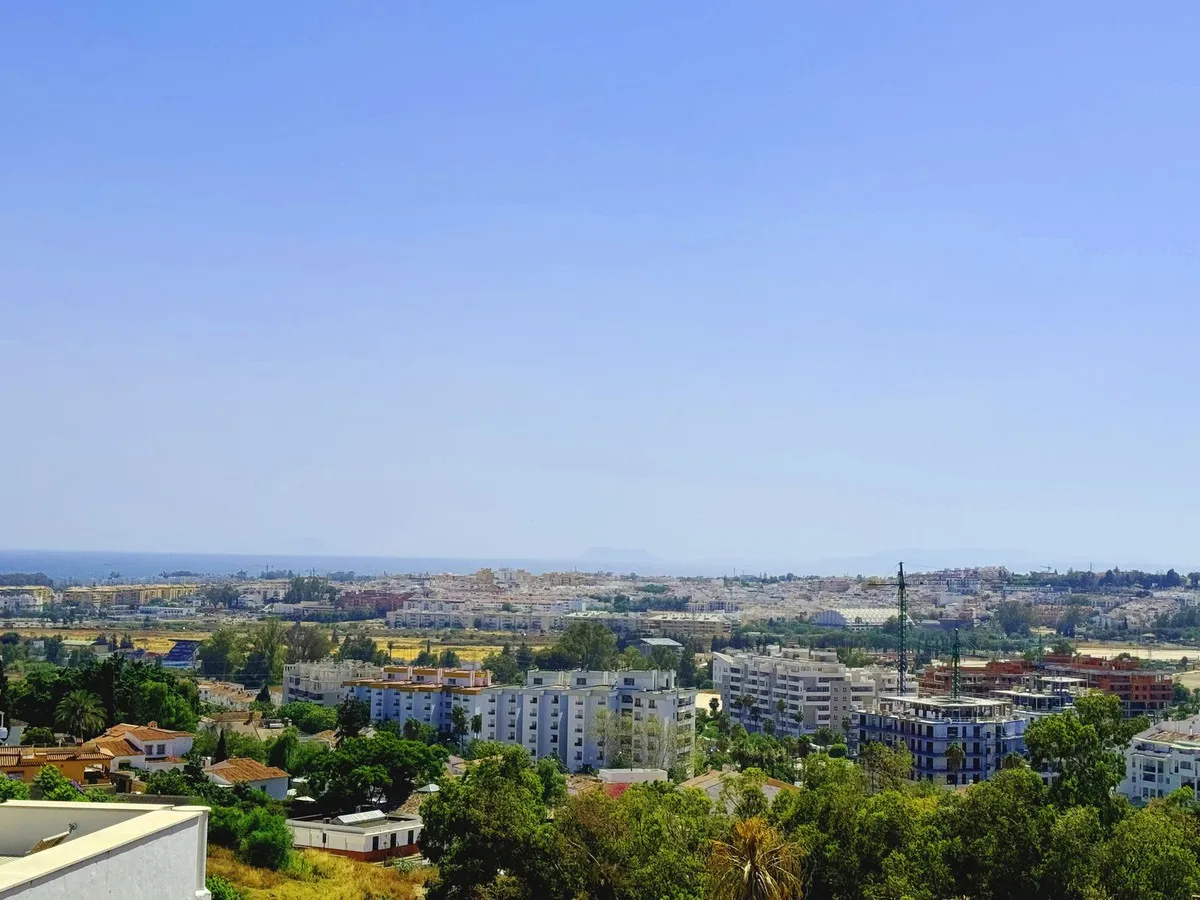 Residential Plot in Nueva Andalucía