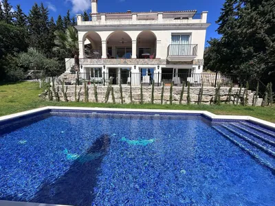 6 Bedroom Detached Villa in Nueva Andalucía