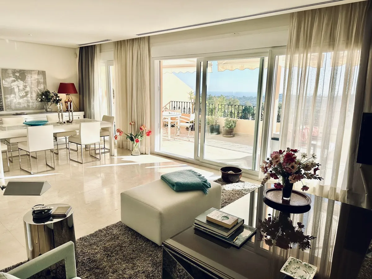 2 Bedroom Penthouse Duplex in Nueva Andalucía