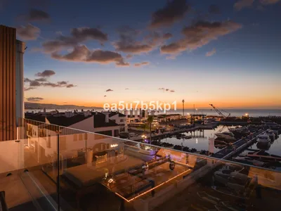 4 Bedroom Penthouse in Puerto Banús