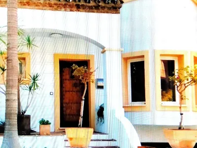 5 Bedroom Semi-Detached House in Puerto Banús