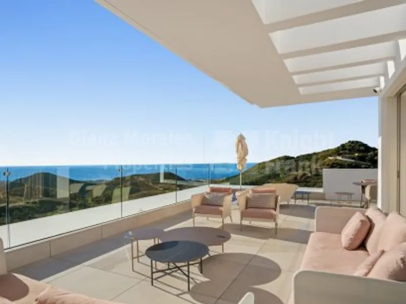 Palo Alto 1, duplex penthouse with panoramic sea views in Palo Alto