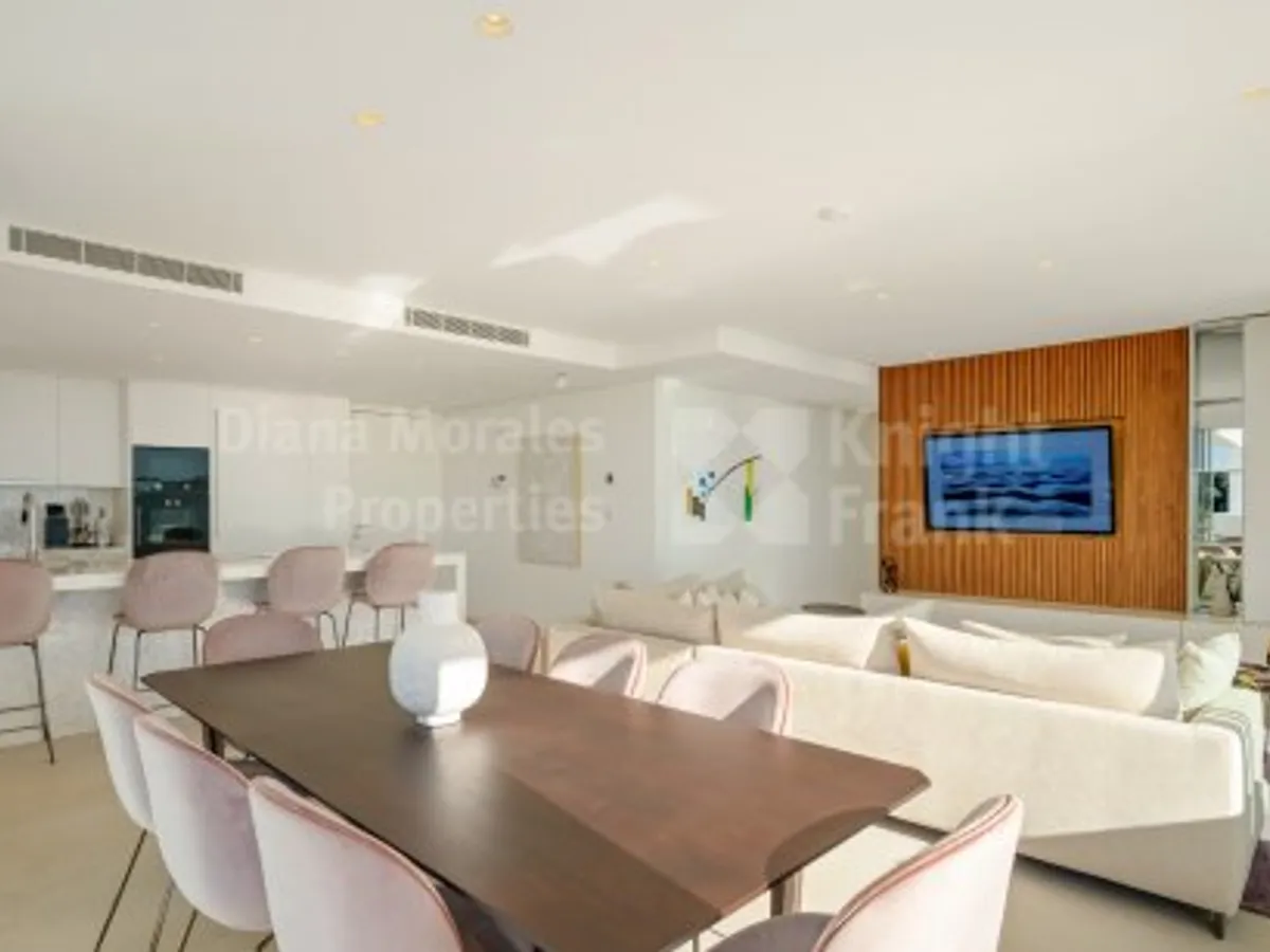 Palo Alto 1, duplex penthouse with panoramic sea views in Palo Alto