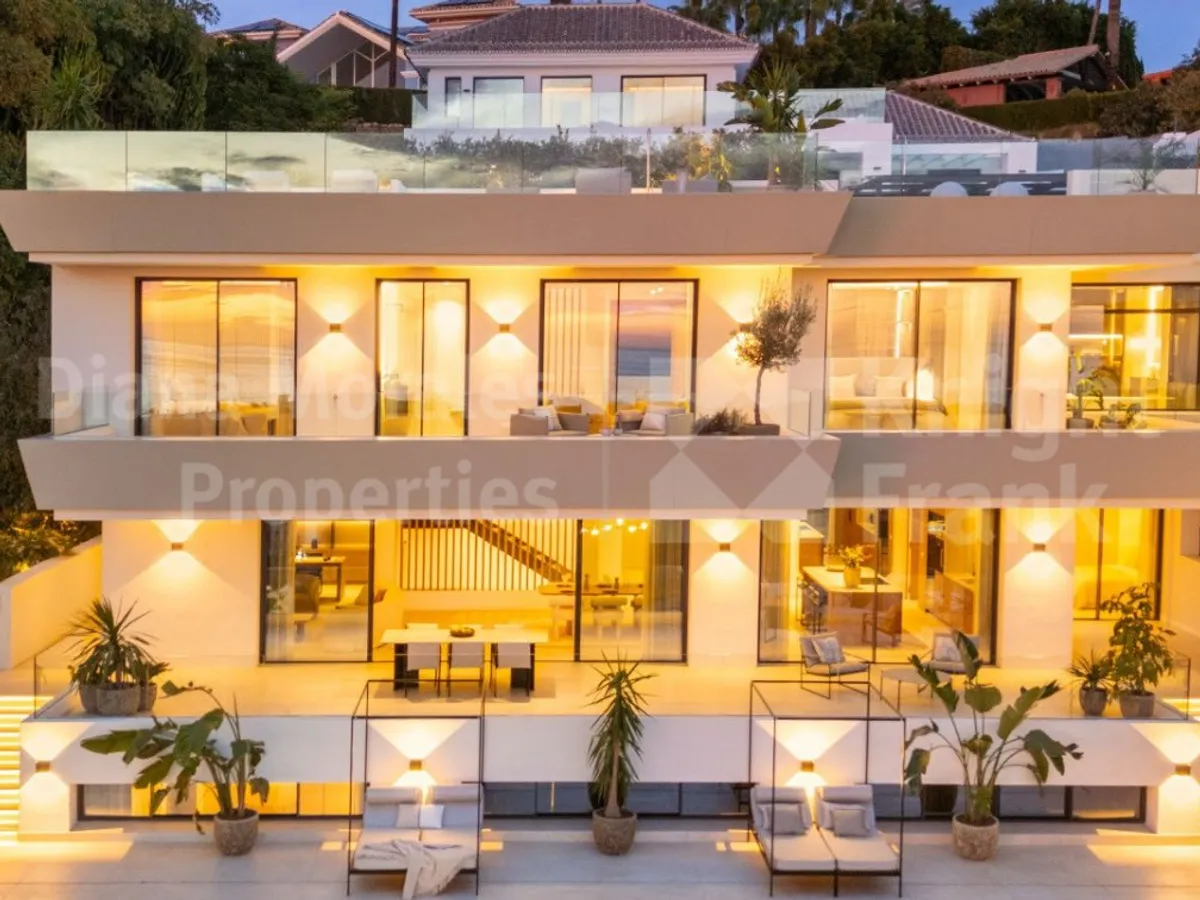 Marbella East, Villa Ember, exclusive property with modern design and spacious terraces