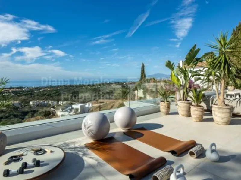 Marbella East, Villa Ember, exclusive property with modern design and spacious terraces