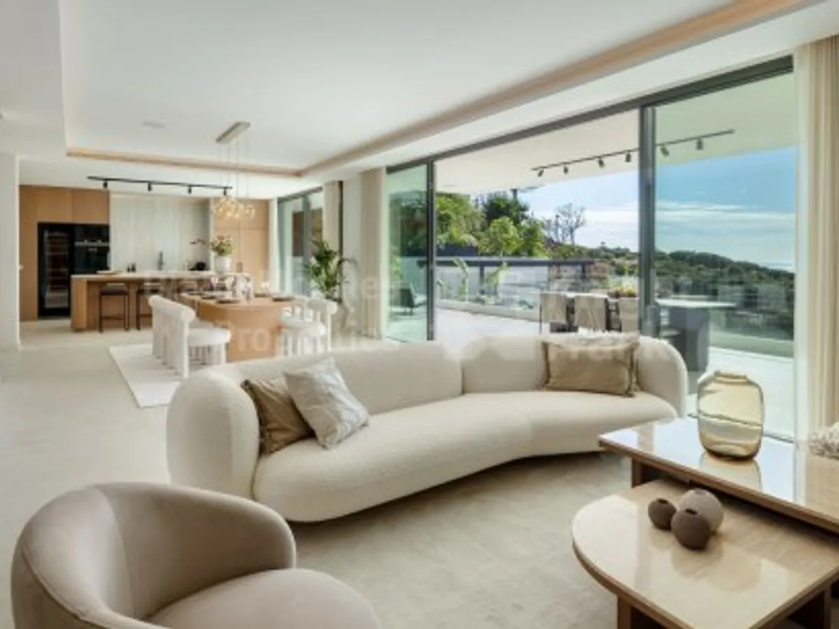 Marbella East, Villa Ember, exclusive property with modern design and spacious terraces