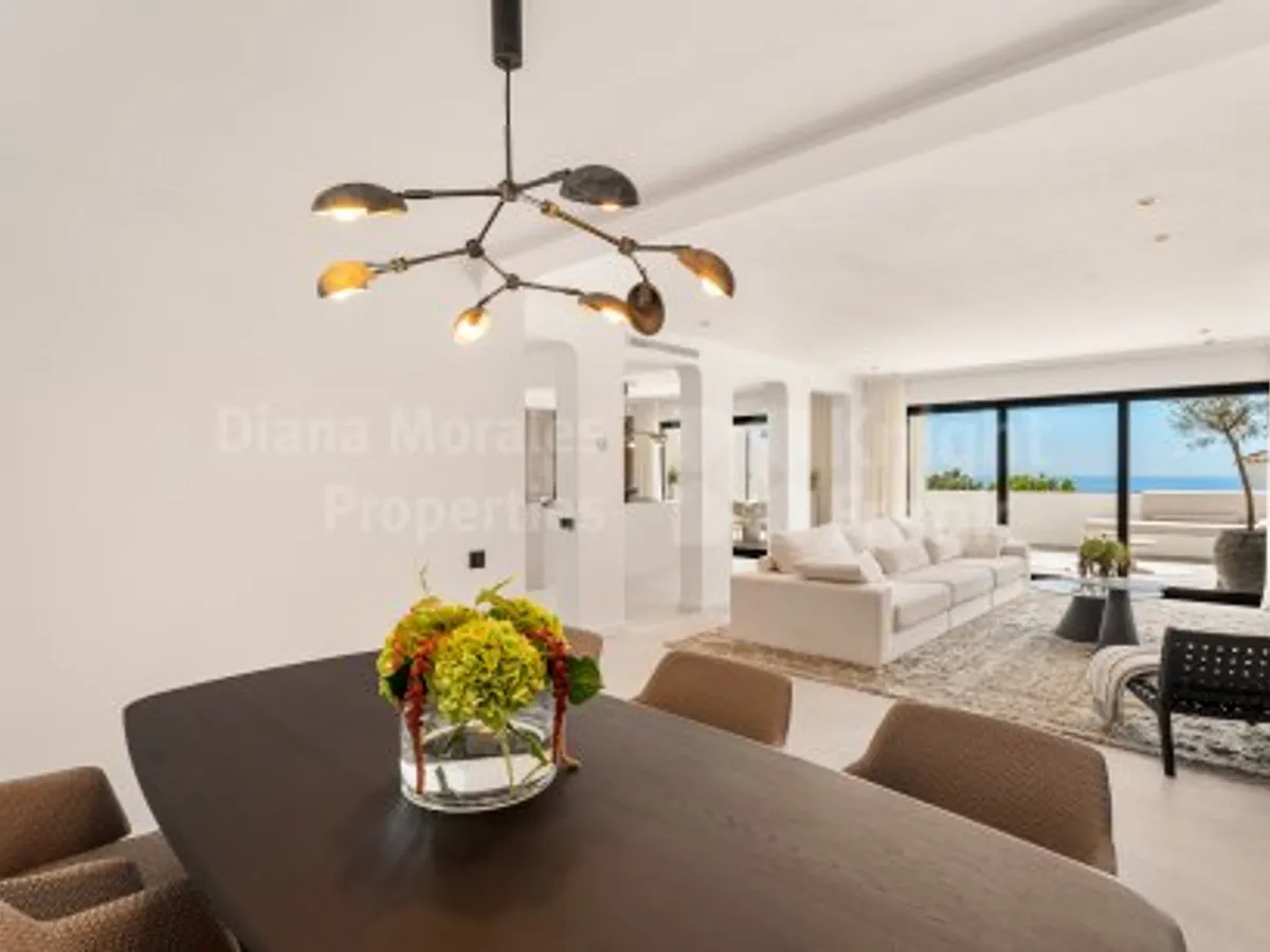 Las Colinas de Marbella, Hillside House, wonderful views in a private and secure community