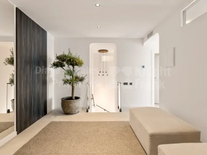 Las Colinas de Marbella, Hillside House, wonderful views in a private and secure community