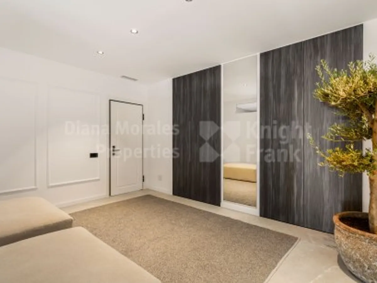 Las Colinas de Marbella, Hillside House, wonderful views in a private and secure community