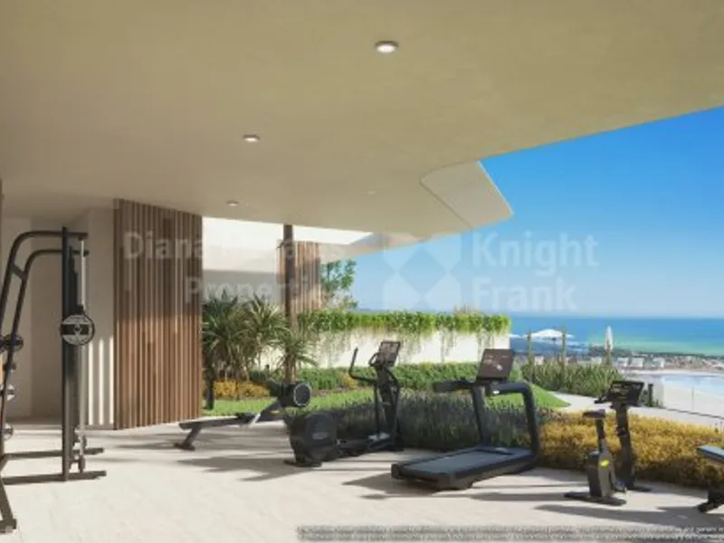 First-floor two-bedroom apartment with sea views in Real de la Quinta