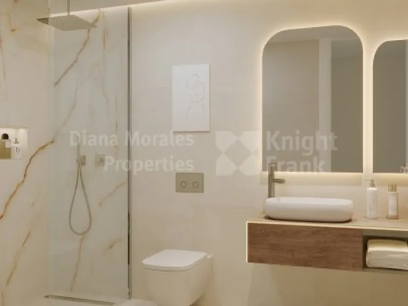 First-floor two-bedroom apartment with sea views in Real de la Quinta