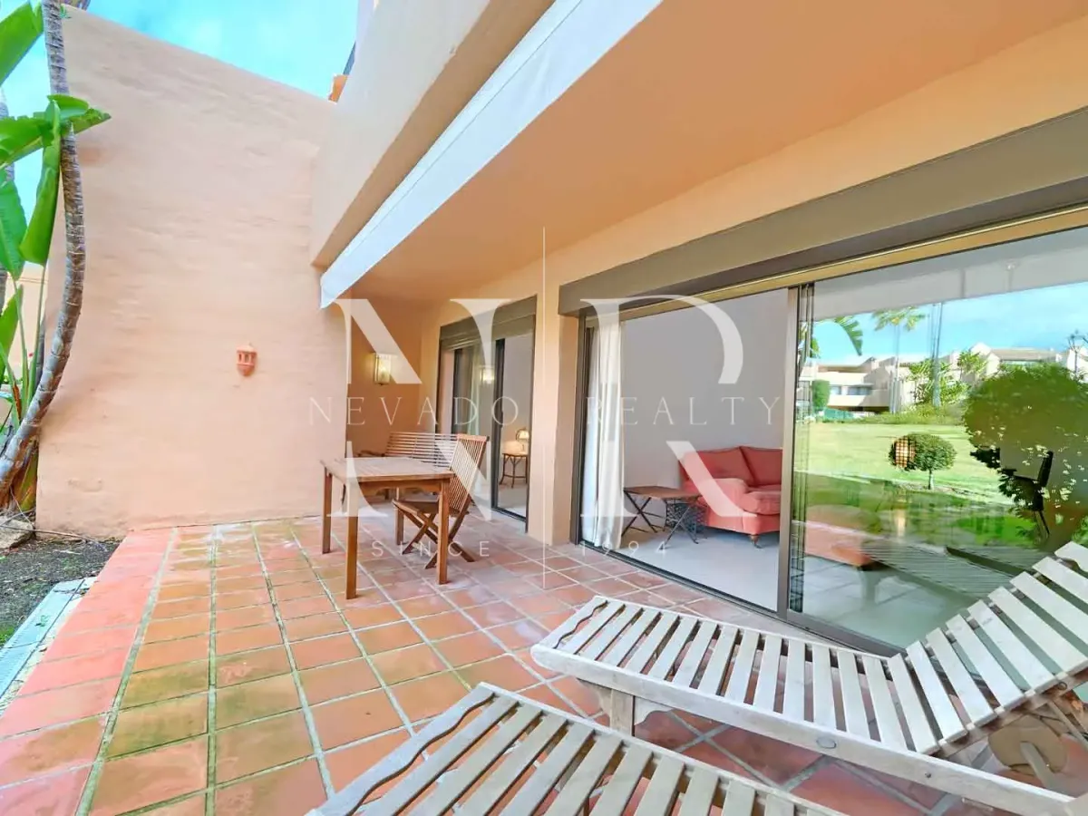 Apartment in La Cartuja Golf Estepona for sale