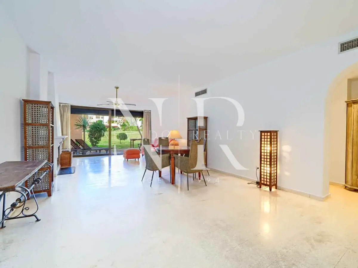 Apartment in La Cartuja Golf Estepona for sale