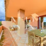 Penthouse in Gran Bahía on the beachfront for sale 8